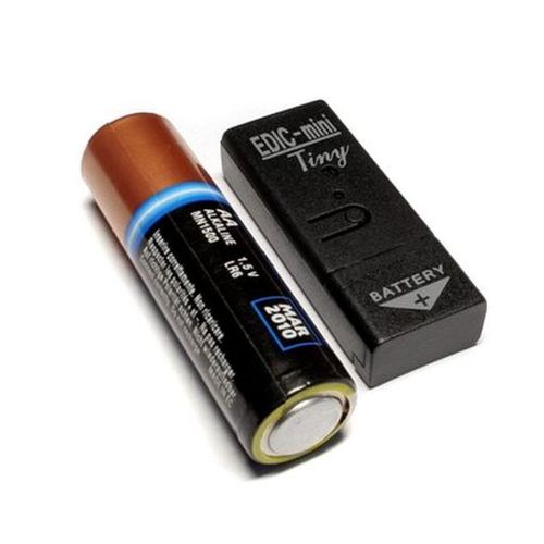 מכשיר הקלטה בגודל סוללה AA