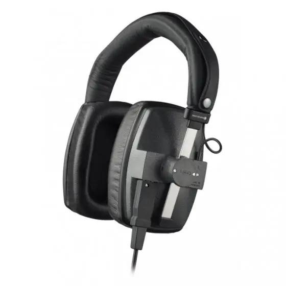 Beyerdynamic DT 150 להקלטות ושידור